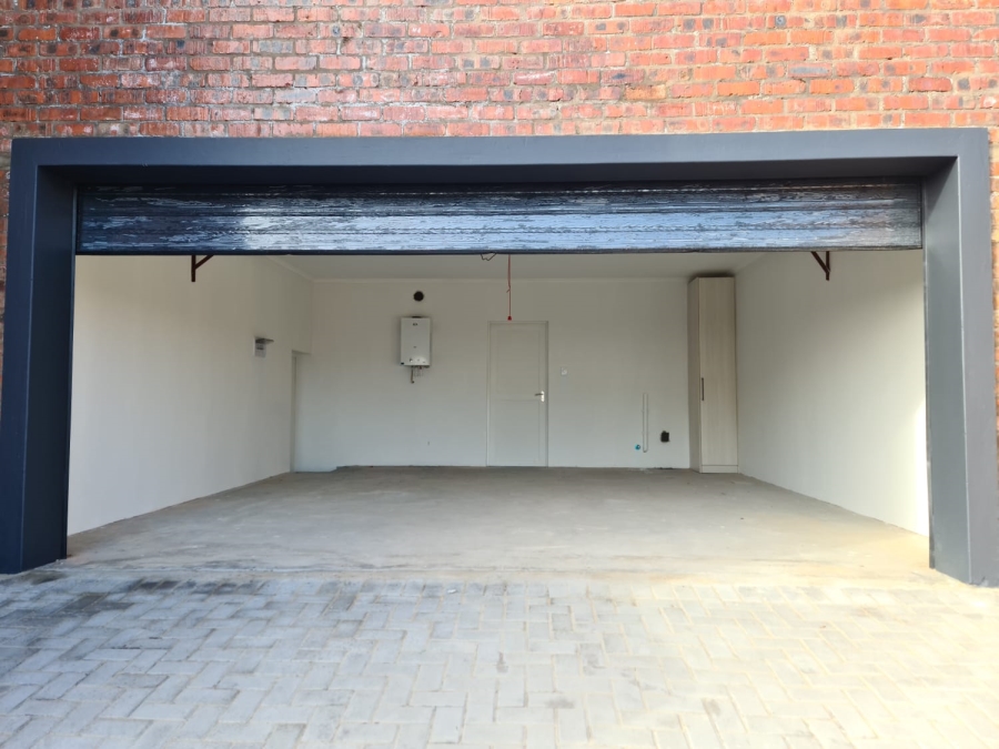 To Let 3 Bedroom Property for Rent in Dana Bay Western Cape